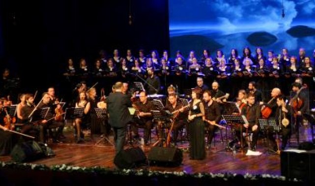 Doktorlar sahneye çıktı