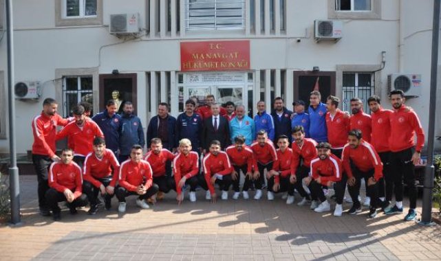 İşitme Engelli Milli Takımdan DEKAFOK ziyareti