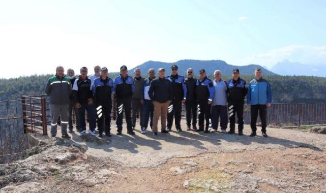 Polis, emekli meslek büyüklerini unutmadı