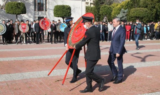 Temsili anıtta şehitler için dua okundu