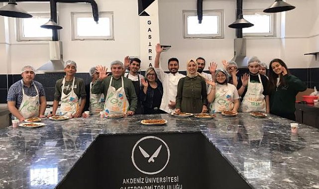 Akdeniz Üniversitesi'nde 'özel' buluşma