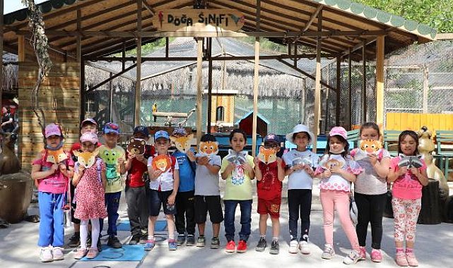 Antalya Hayvanat Bahçesi'nde minik öğrenciler için renkli etkinlik