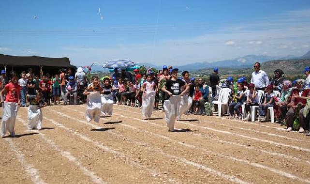 Çocuk oyunları ve Uçurtma Şenliği coşkusu