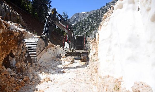 Gökbel ve Çökele yayla yolu ulaşıma açıldı