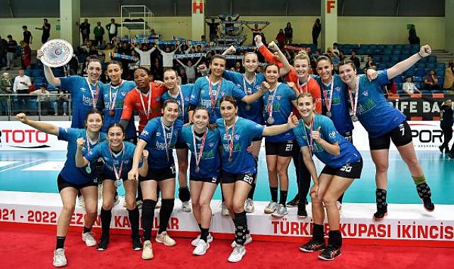 Mavi Kelebekler, Avrupa biletini kaptı