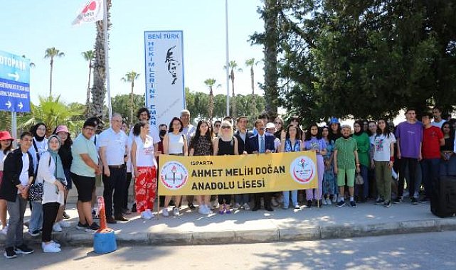 Rektör Özkan lise öğrencileriyle bir araya geldi