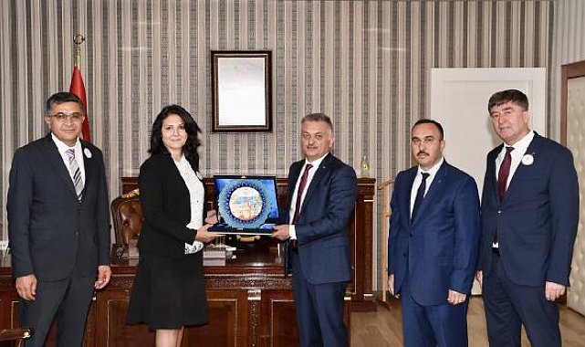 Vali Yazıcı, Tapu ve Kadastro Teşkilatı'nın 175'nci yılını kutladı