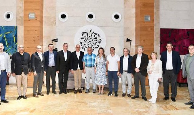 Vali Yazıcı: Turizmdeki payı hep birlikte artıracağız