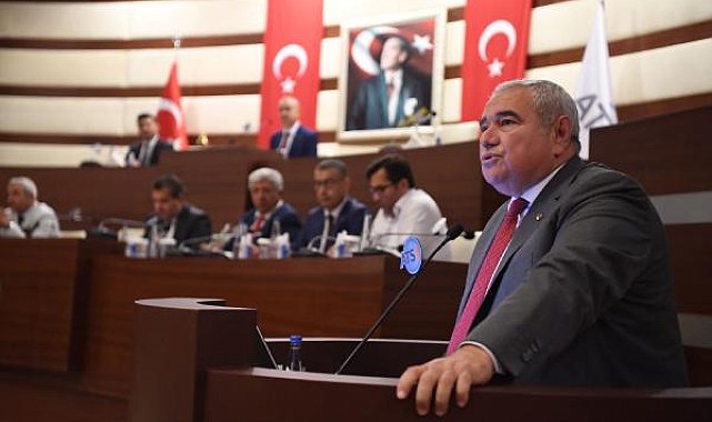 Çetin: Yabancılar Antalya'yı bizden daha iyi yaşıyor