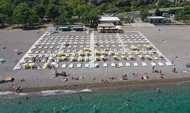 EKDAĞ Konyaaltı Plajı hizmete açıldı
