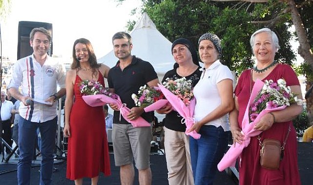 Kaş yemekleri yarıştı