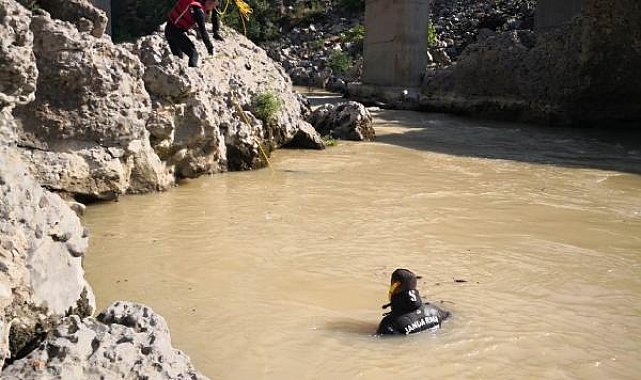 Köprüçay'da kaybolan Burundili turisti arama çalışması 3'üncü gününde
