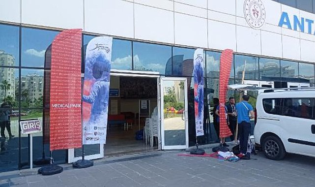 Medical Park, Eskrim Şampiyonası 'sağlık sponsoru' oldu