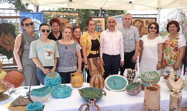 Meydanda sanat fuarı