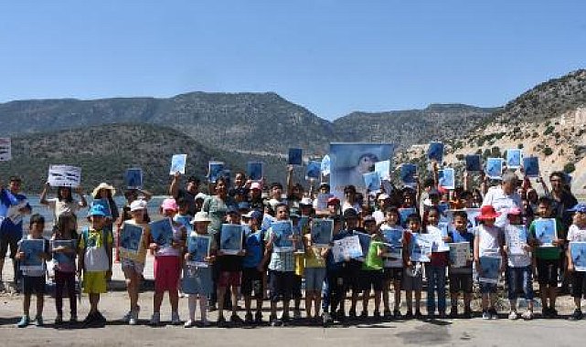 Öğrencilere Akdeniz foku anlatıldı