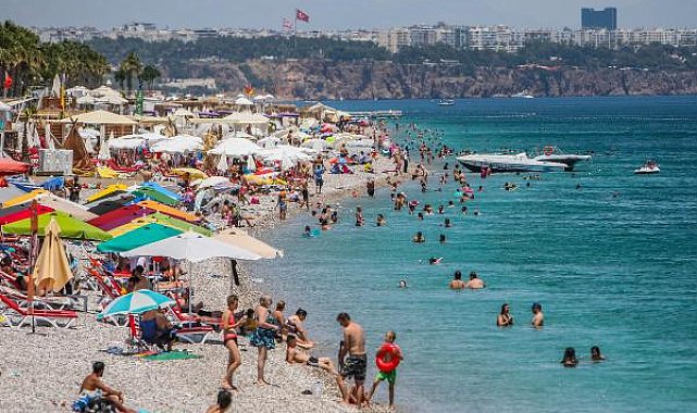 Turizmde bayram heyecanı; oteller 800 TL'den başlıyor
