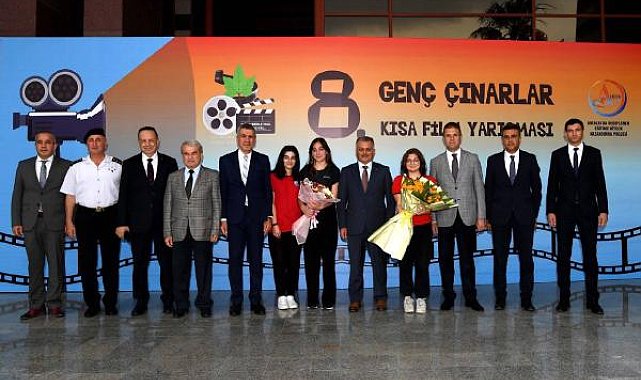 Vali Yazıcı, Antalya'nın genç çınarlarını ödüllendirdi