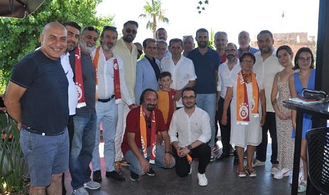 Dursun Özbek Antalya'da