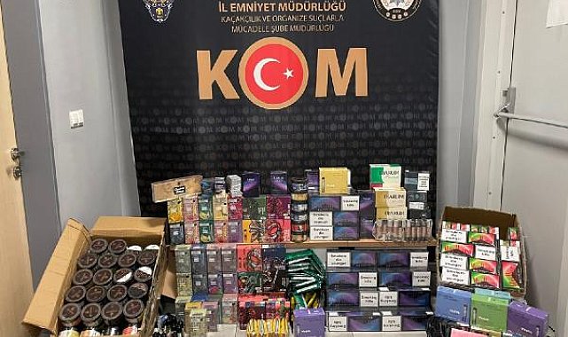 Antalya'da gümrük kaçağı sigara satan 2 kişi yakalandı