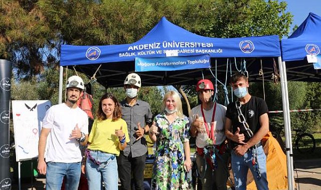 AÜ'ne 14 bin 92 yeni öğrenci