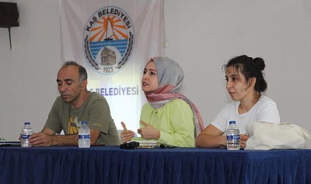 Kaş'ta seracılık kursu açıldı