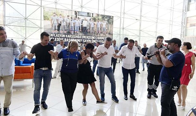 Muratpaşa'da davul-zurnalı toplu sözleşme