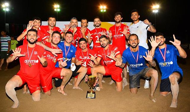 Plaj futbolunda şampiyon belli oldu