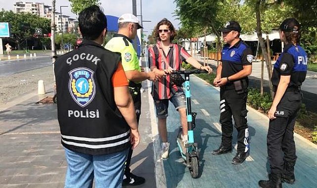 Tramvay yolunu ve kaldırımı kullanan skuter kullanıcılarına sıkı denetim