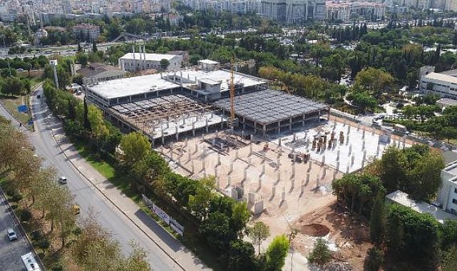 Akdeniz Üniversitesi Katlı Otopark Projesi hızla ilerliyor