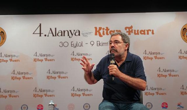 Alanya Kitap Fuarı'nın konuğu Ahmet Ümit oldu