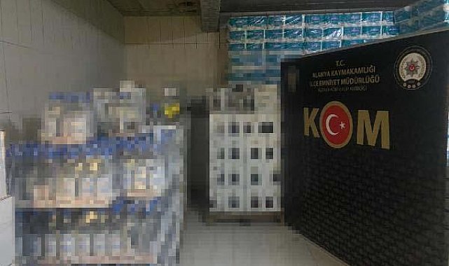 Antalya'da 3 bin 150 şişe sahte bandrollü içki ele geçirildi