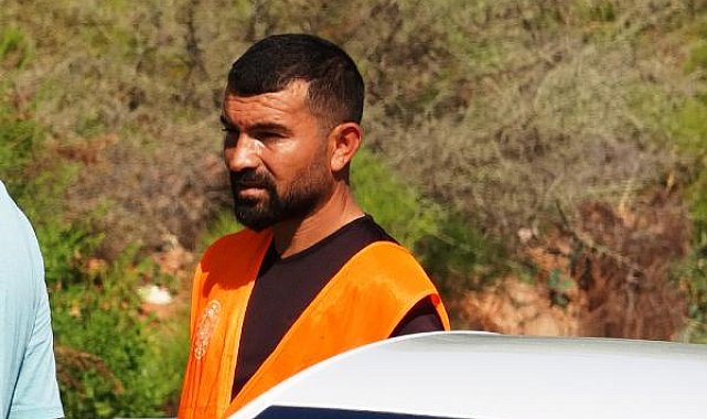 Antalya'da motosikletle kamyona çarpan Pınar öldü