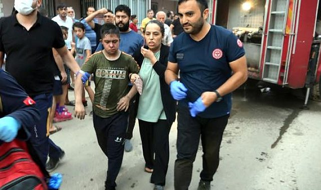 Otizmli Mesut'u yangından ağabeyi kurtardı
