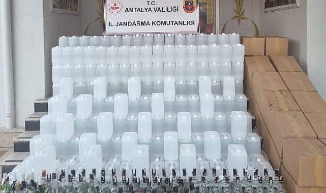 Sahte alkol üretilen eve jandarma baskını
