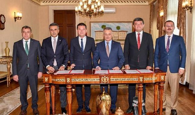 Vali Yazıcı: Antalya gönlü bol insanların başkenti