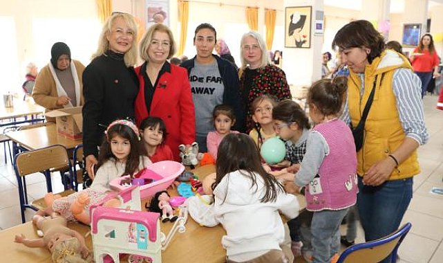 Depremzede kadınlar ve çocuklara özel program