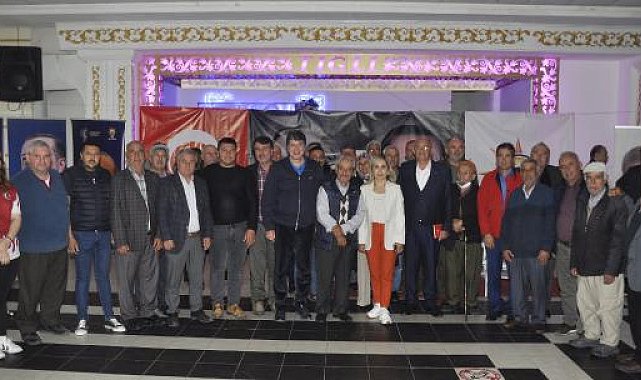 AK Parti'den muhtarlar ve mahalle temsilcileri toplantısı