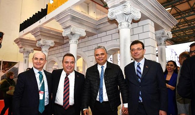Başkan Uysal, EMITT'de Kaleiçi'ni anlattı
