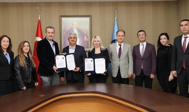 Hayırseverden Korkuteli MYO'ya Mantar Üretim Odası