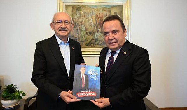 Başkan Böcek ve Başpehlivan Zeybek'ten Kılıçdaroğlu'na ziyaret