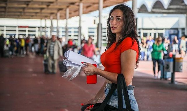 Antalya'ya hava yoluyla gelen turist sayısı, 10 milyonu aştı