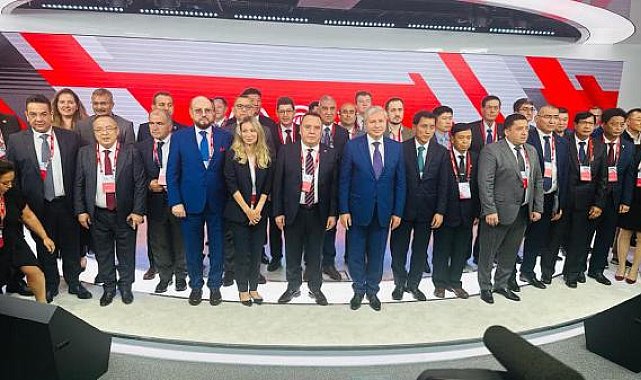 Başkan Böcek Moskova'da