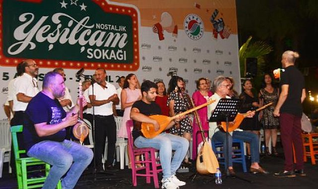 Yeşilçam Sokağı'nda türkü rüzgarı
