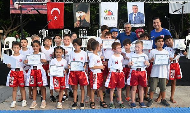 Kursiyerler sertifikalarını aldı