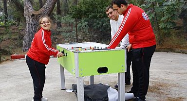 Büyükşehir Gençlik Kampı özel misafirlerini ağırladı