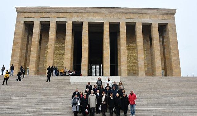 Yaşlı Meclisi'nden Ata'ya ziyaret