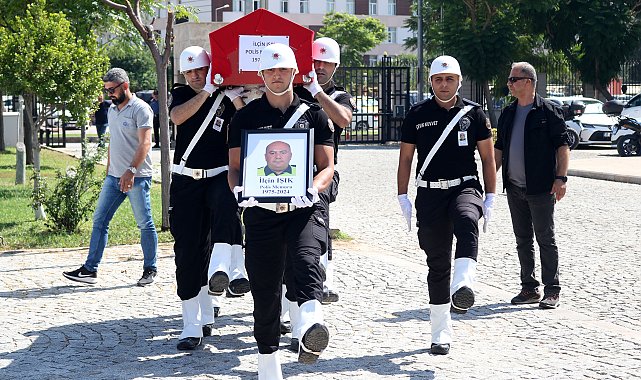 Trafik kazasında hayatını kaybeden polis memuruna veda