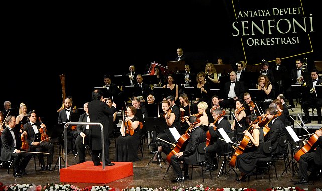 Antalya'da 'kontrabas' keyfi