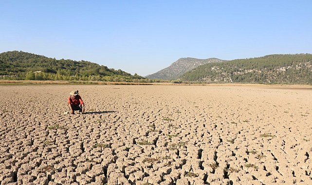 Eğirdir'in beslediği Kovada Gölü de kuruyor