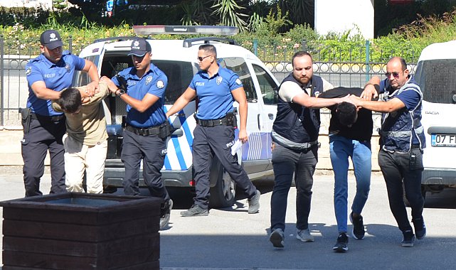 Polis memuruna silahlı saldırının 2 şüphelisi adliyede